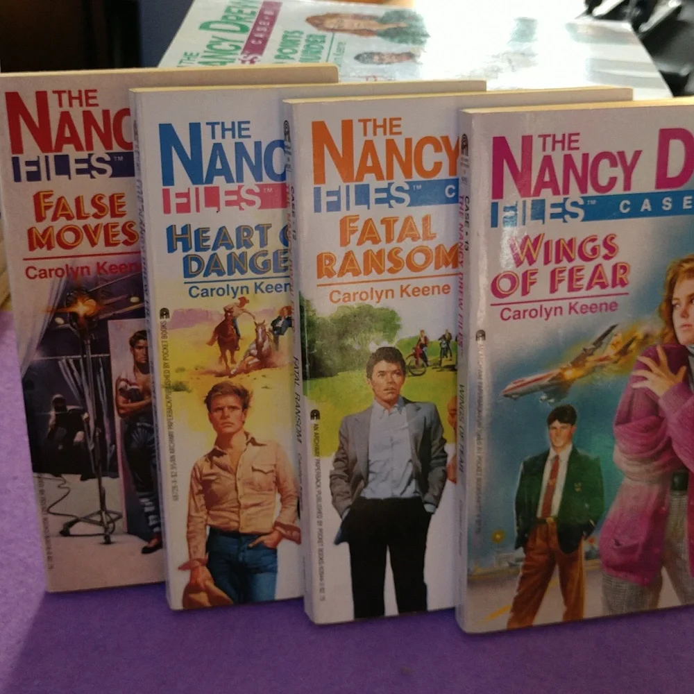Lot of 17 Nancy Drew Files paperbacks - Picture 3 of 7
